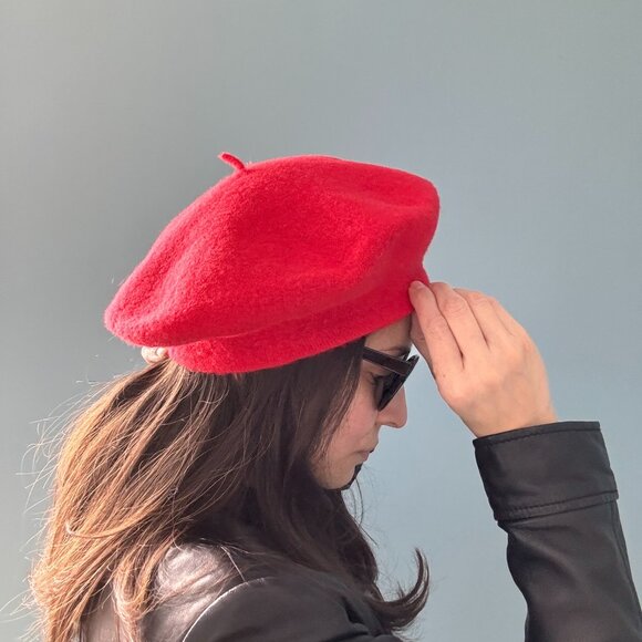 Red Wool Beret Hat Vintage Betmar - Picture 5 of 16